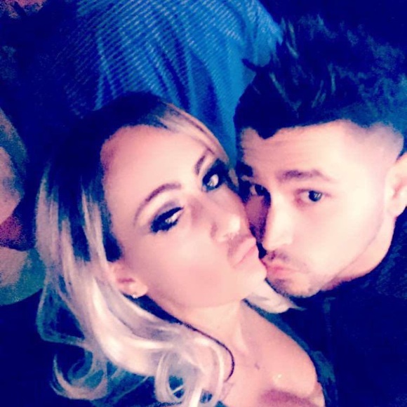 Meet your Posher, Melissa - Picture 15 of 16